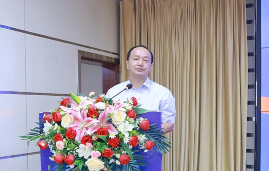 增值引領共贏疆來！2024宜化宜冠滴品牌戰略發布會在新疆輪臺縣成功舉行(圖3)