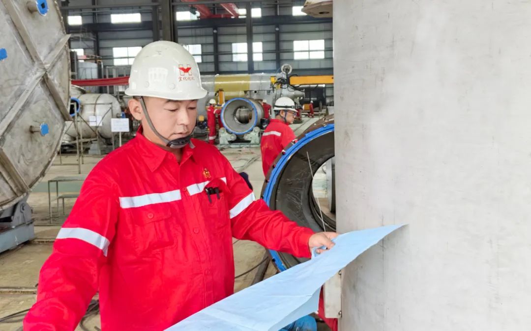 【宜化榜樣】化機(jī)公司杜國圣：加強(qiáng)班組管理，用實(shí)干詮釋擔(dān)當(dāng)(圖4)